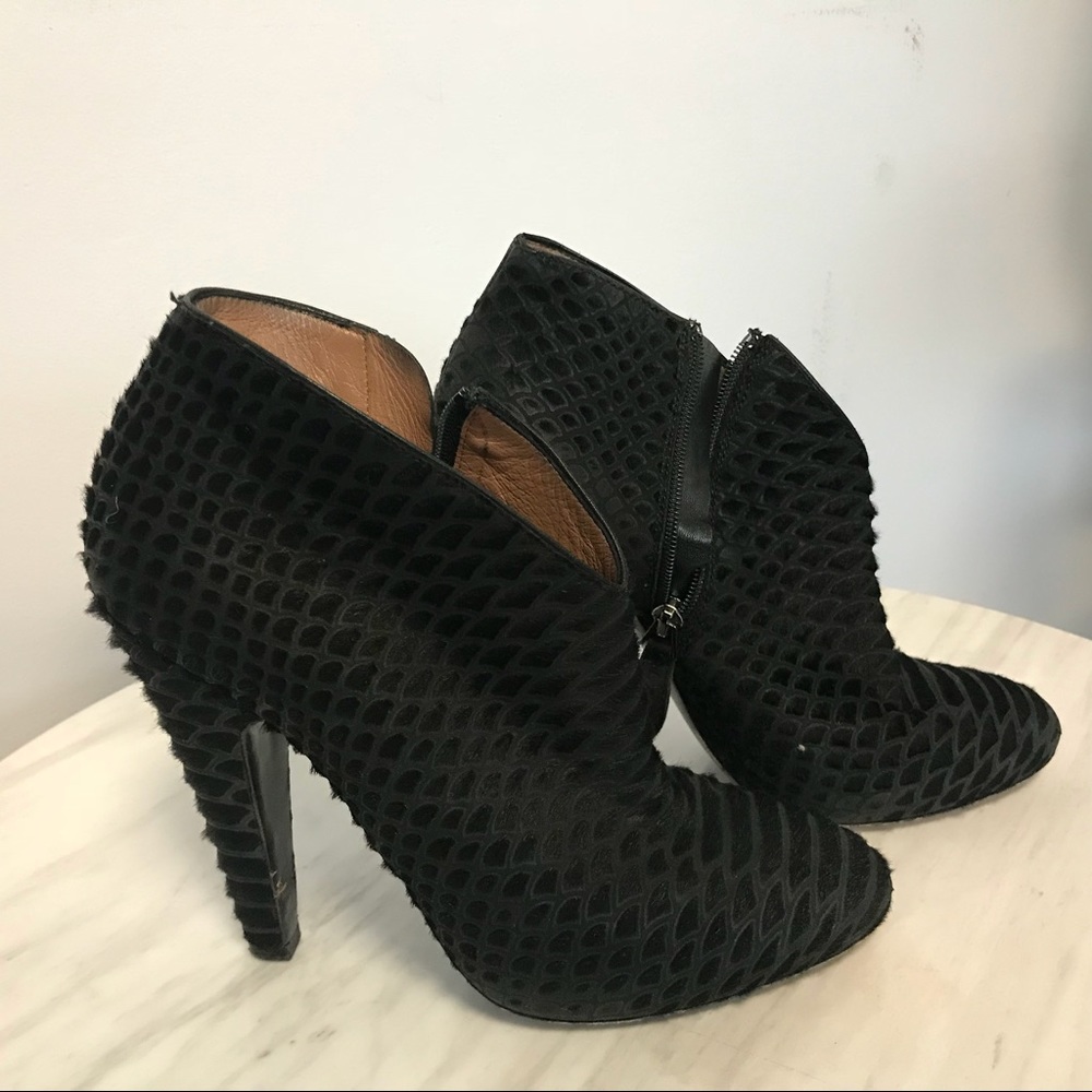 Black textured booties